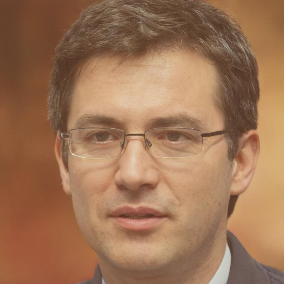 Portrait de Gaspard Lemercier, Directeur Pédagogique chez orvanthex